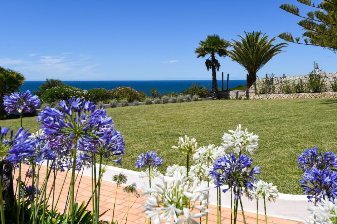 Casa Lydia l Ground-floor villa with a large garden by the sea