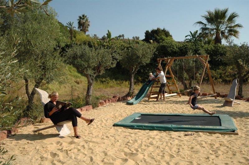 Quinta Canine l Authentic quinta with a large garden and stunning views