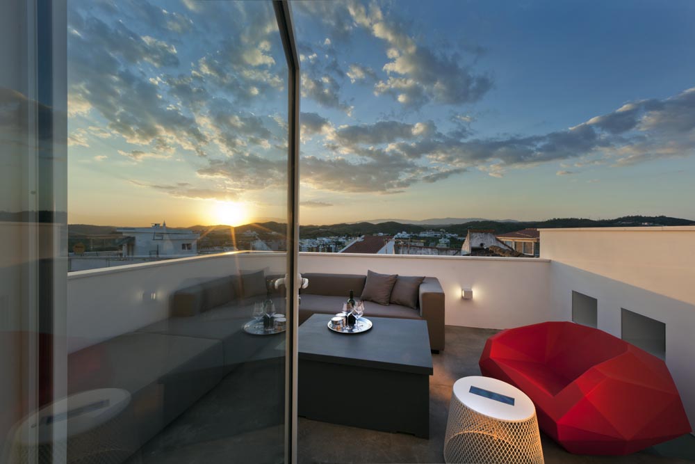 Casa Xonar l Architectural townhouse with rooftop terraces, panoramic views and a heated outdoor pool