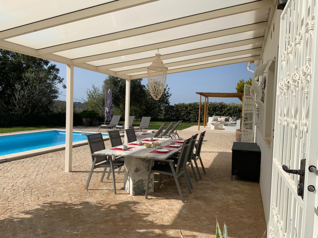 Villa do Auro l Sunny terrace with a large pool and beautiful views