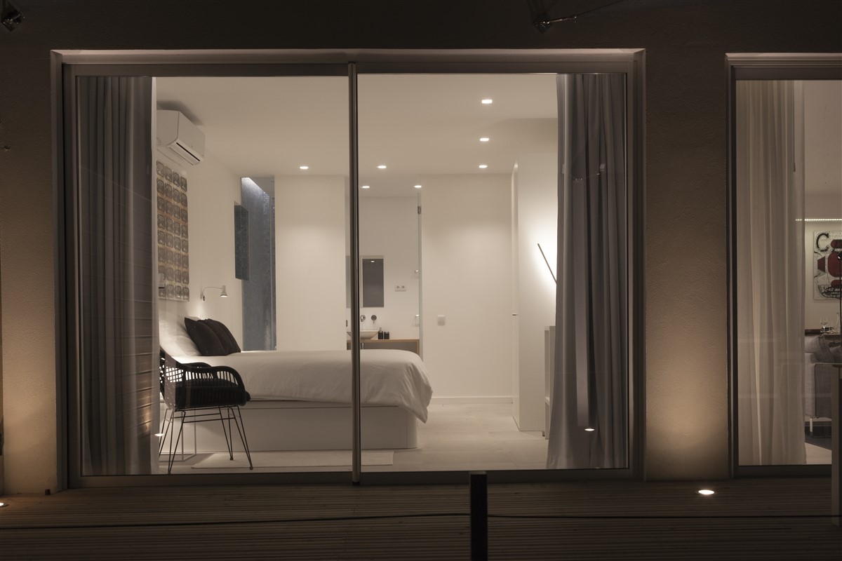 Strandhuis Albufeira l Comfort met fenomenaal uitzicht over de tuin en de Atlantische Oceaan