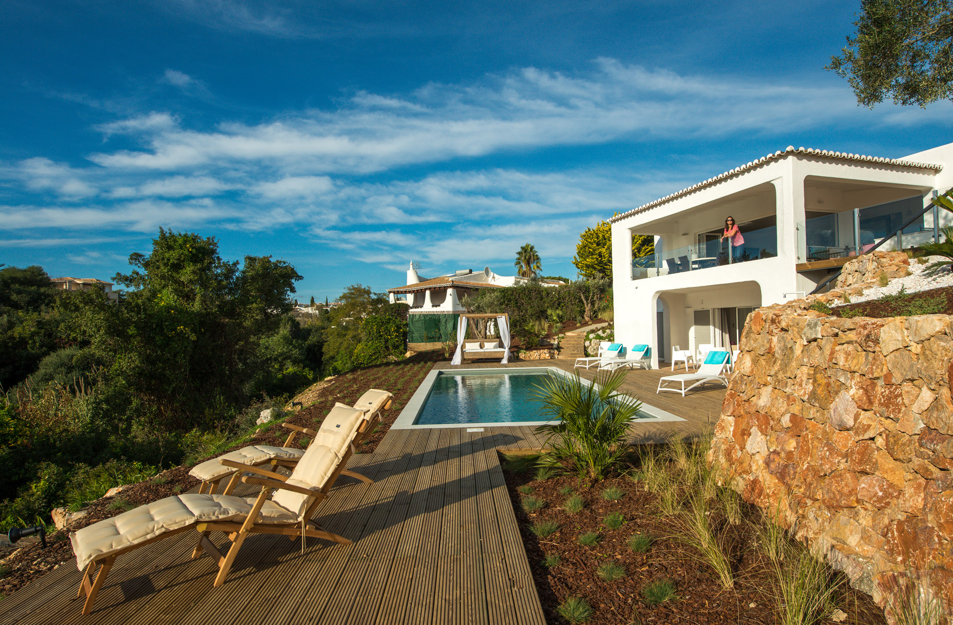 Villa Vittore l Playfully and warmly decorated villa with breathtaking views