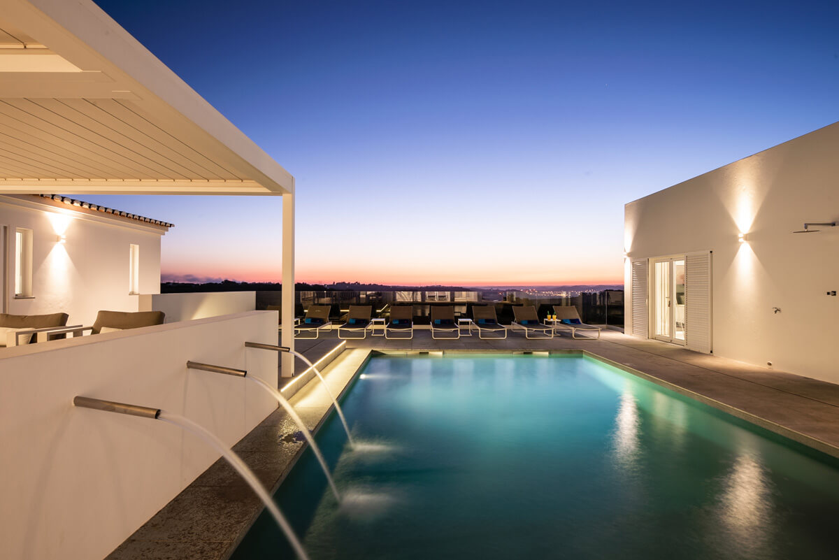 Villa Laranja l Modern en zeer comfortabel ingerichte villa, gelegen in het groene heuvellandschap