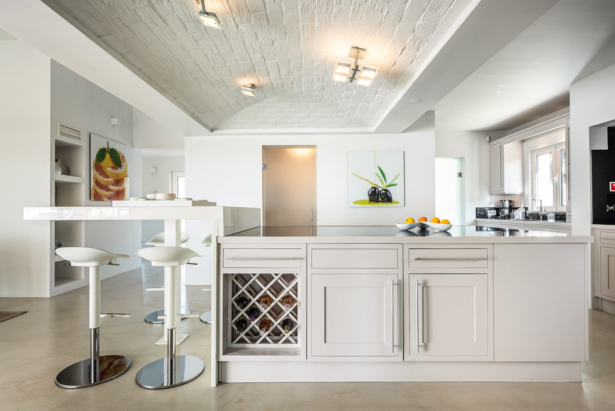 Villa Laranja l Modern en zeer comfortabel ingerichte villa, gelegen in het groene heuvellandschap