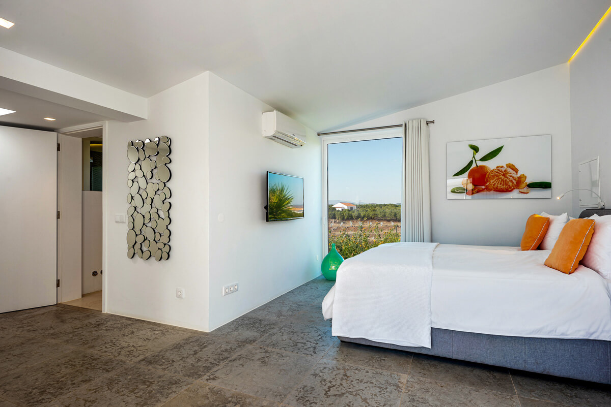 Villa Laranja l Modern en zeer comfortabel ingerichte villa, gelegen in het groene heuvellandschap