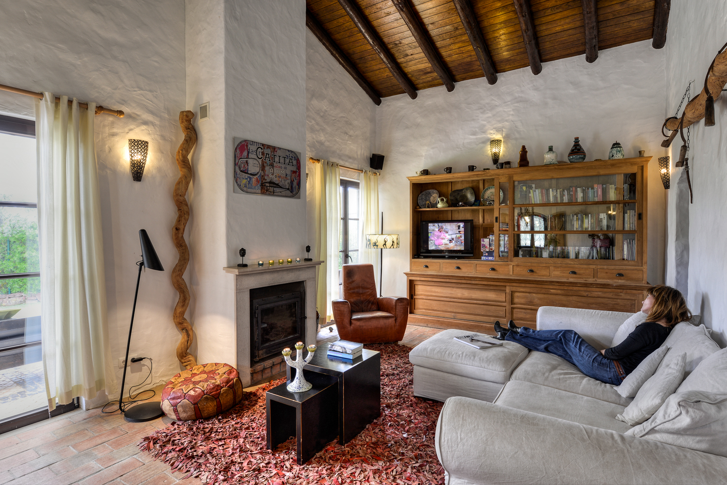 Quinta Pedra | Authentic and atmospherically furnished villa surrounded by greenery
