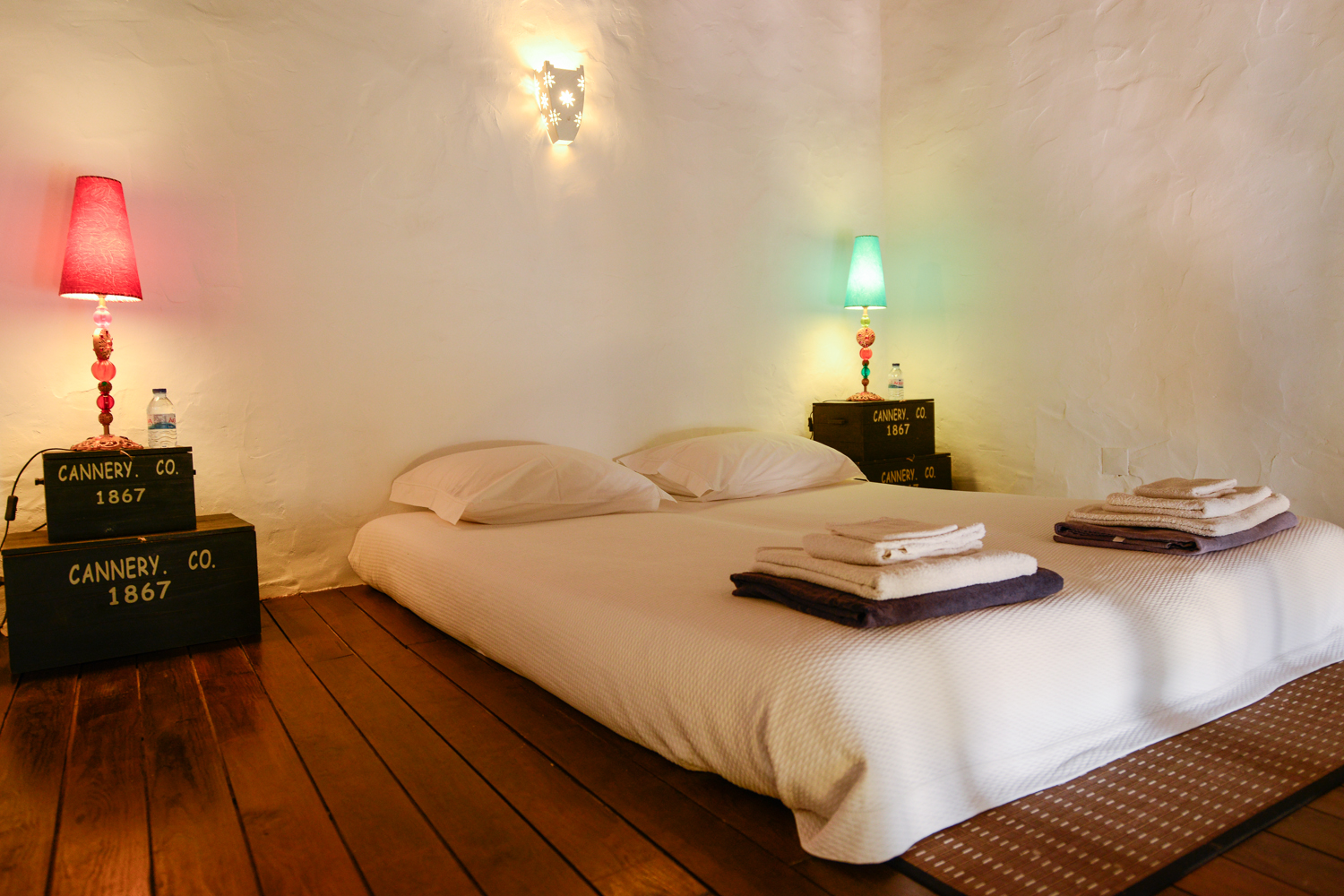 Quinta Pedra | Authentic and atmospherically furnished villa surrounded by greenery