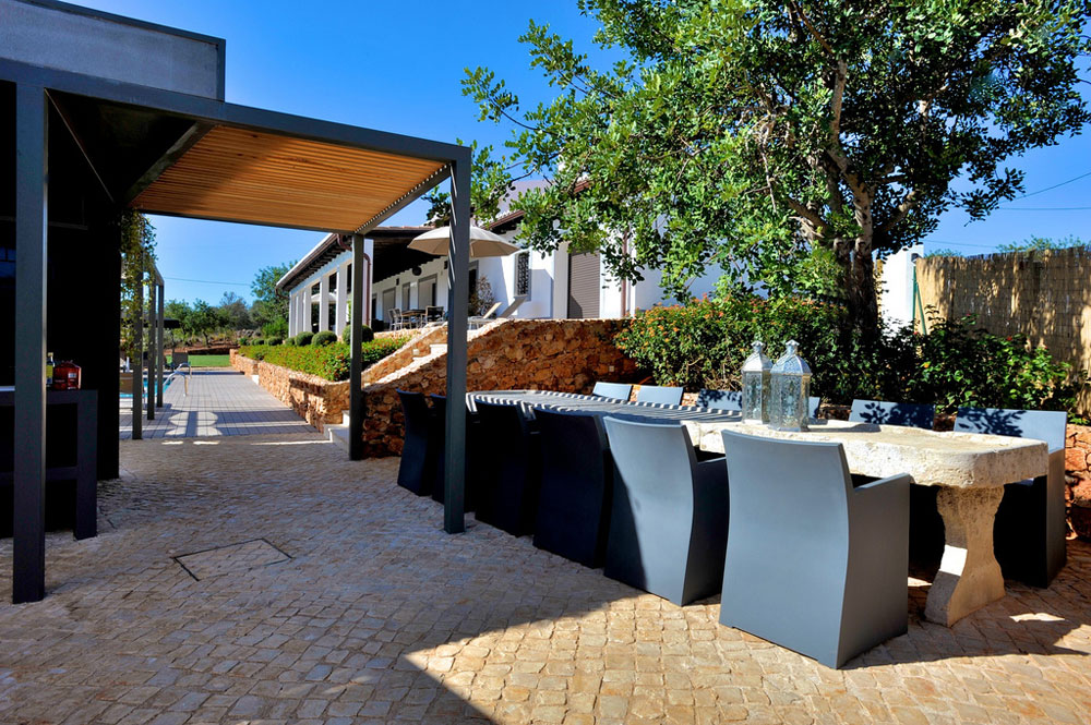 Quinta Vale da Vila l Rural setting with a luxury outdoor kitchen and lovely outdoor spaces