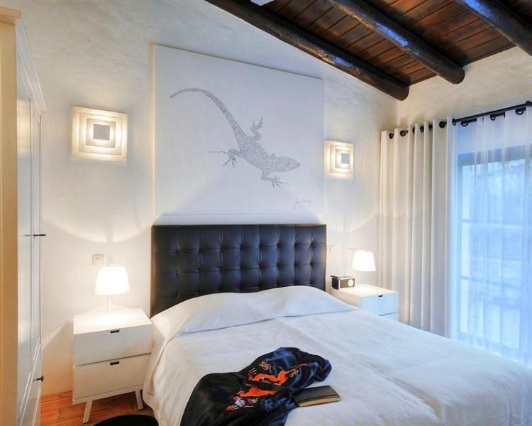 Quinta Vale da Vila l Rural setting with a luxury outdoor kitchen and lovely outdoor spaces