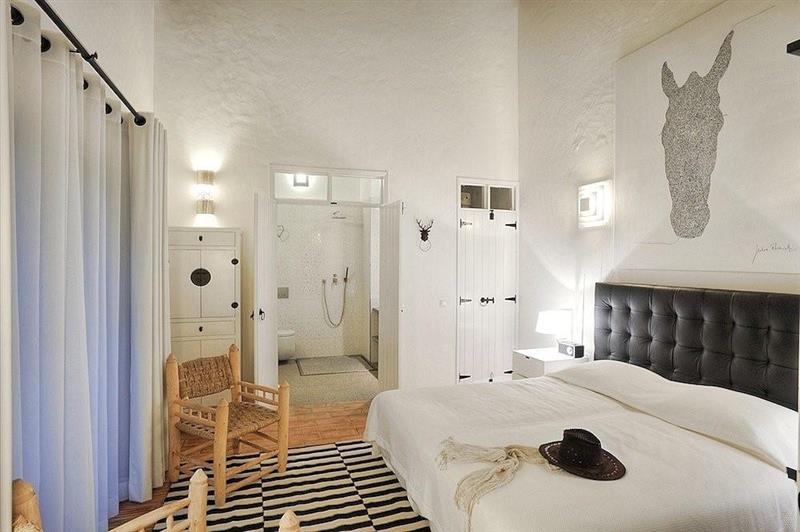 Quinta Vale da Vila l Rural setting with a luxury outdoor kitchen and lovely outdoor spaces