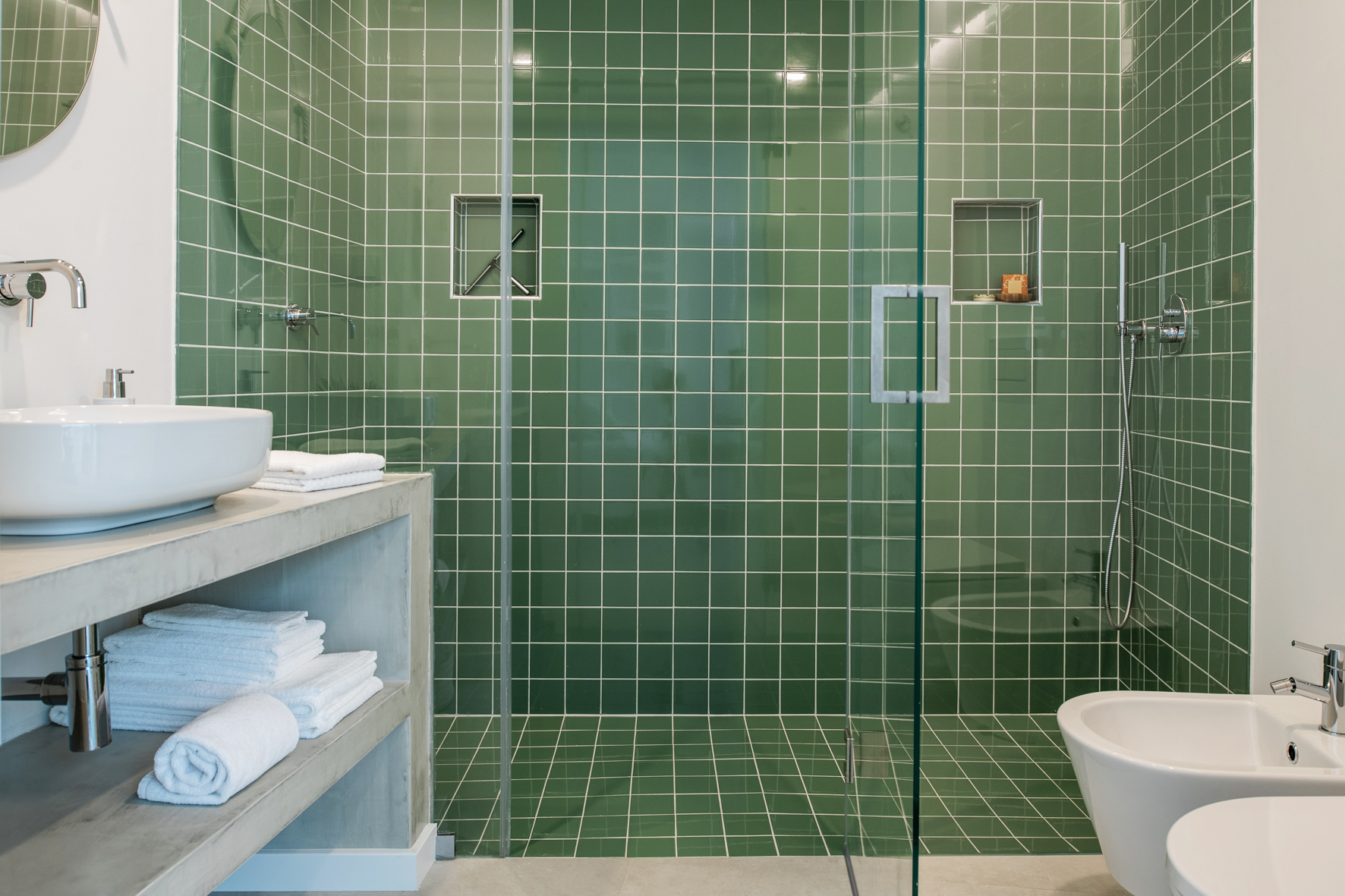 Casa Nova l Moderne townhouse met traditionele elementen en plunge pool