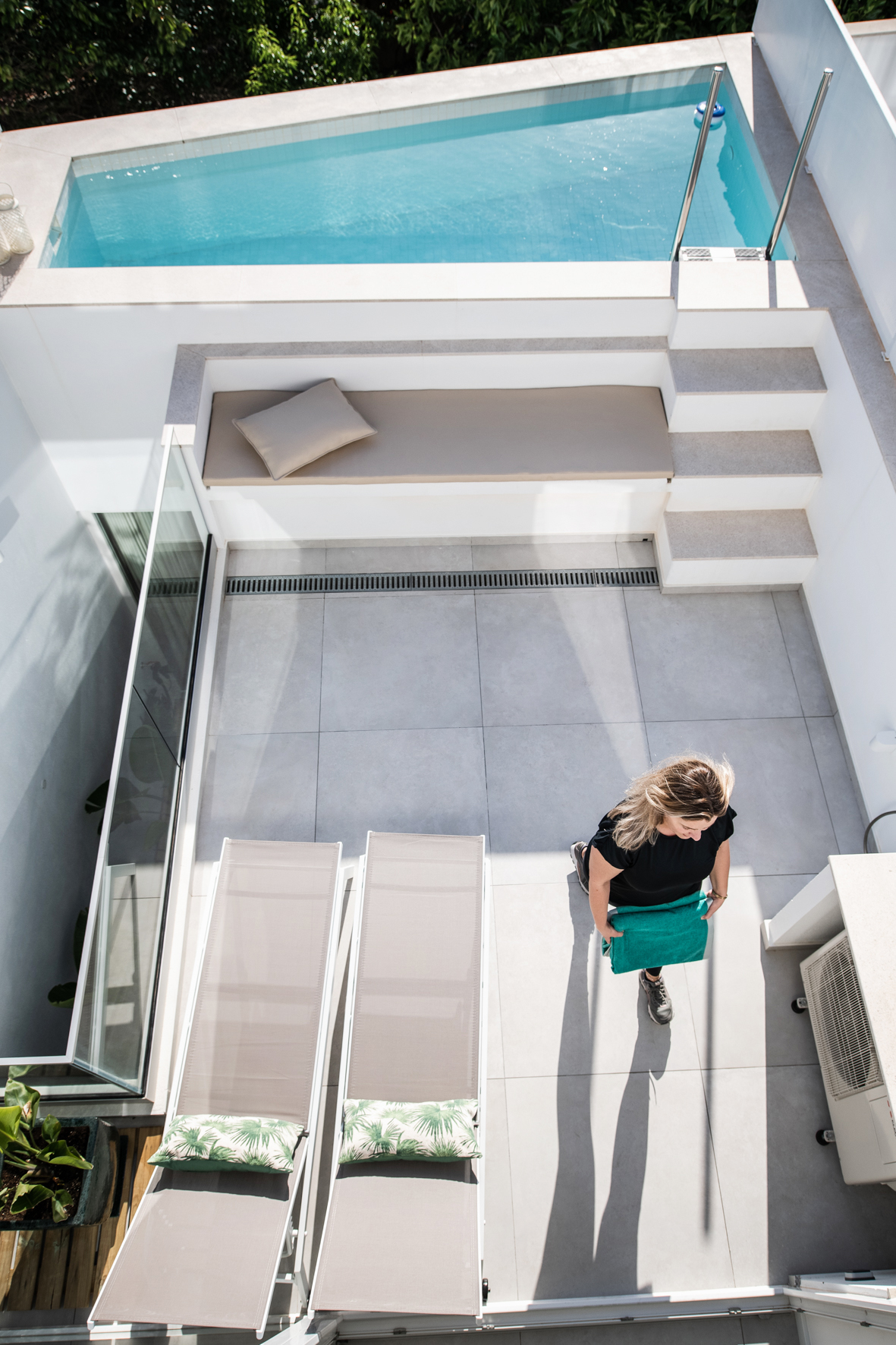 Casa Nova l Moderne townhouse met traditionele elementen en plunge pool