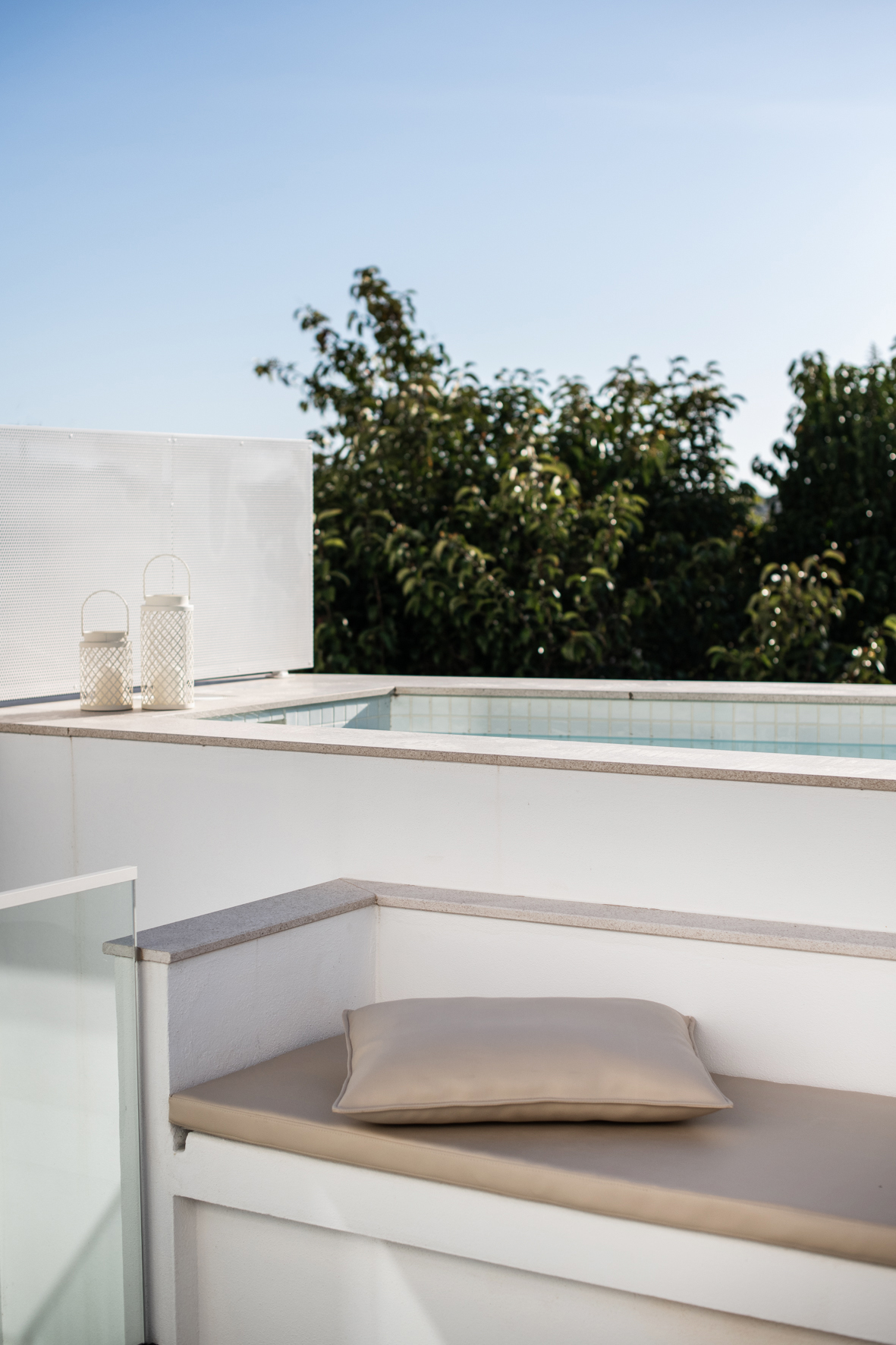 Casa Nova l Moderne townhouse met traditionele elementen en plunge pool
