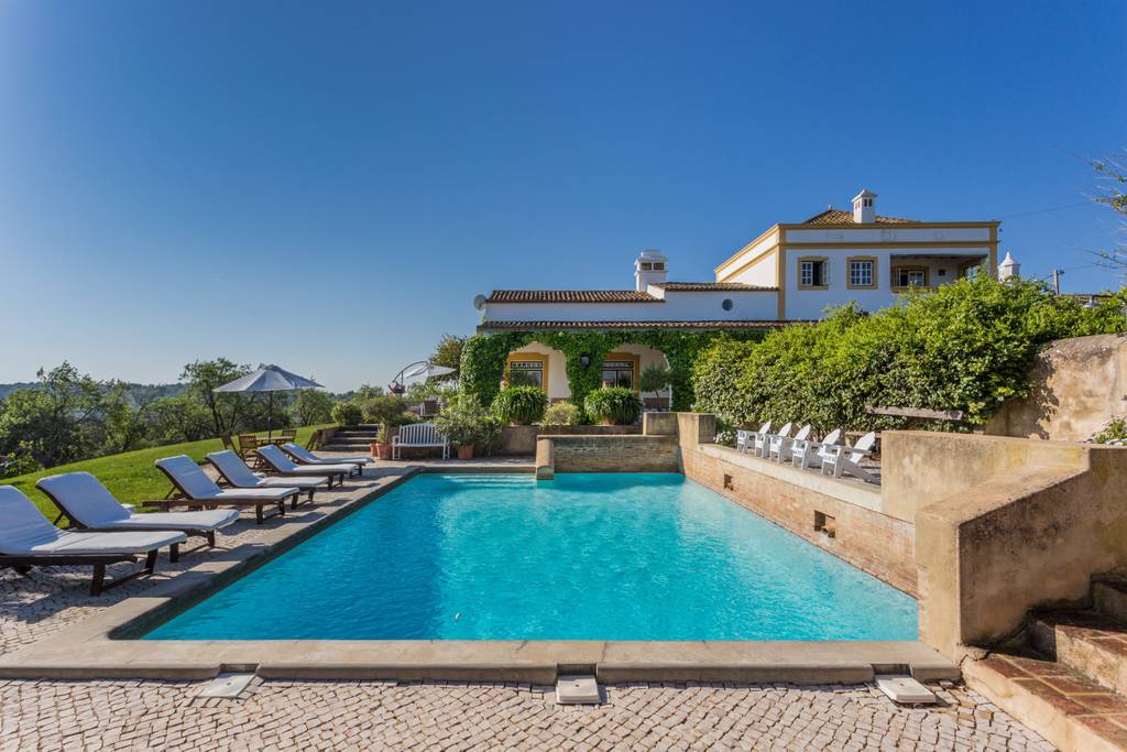 Quinta Boliqueime l A charming farmhouse, a true authentic experience with comfort