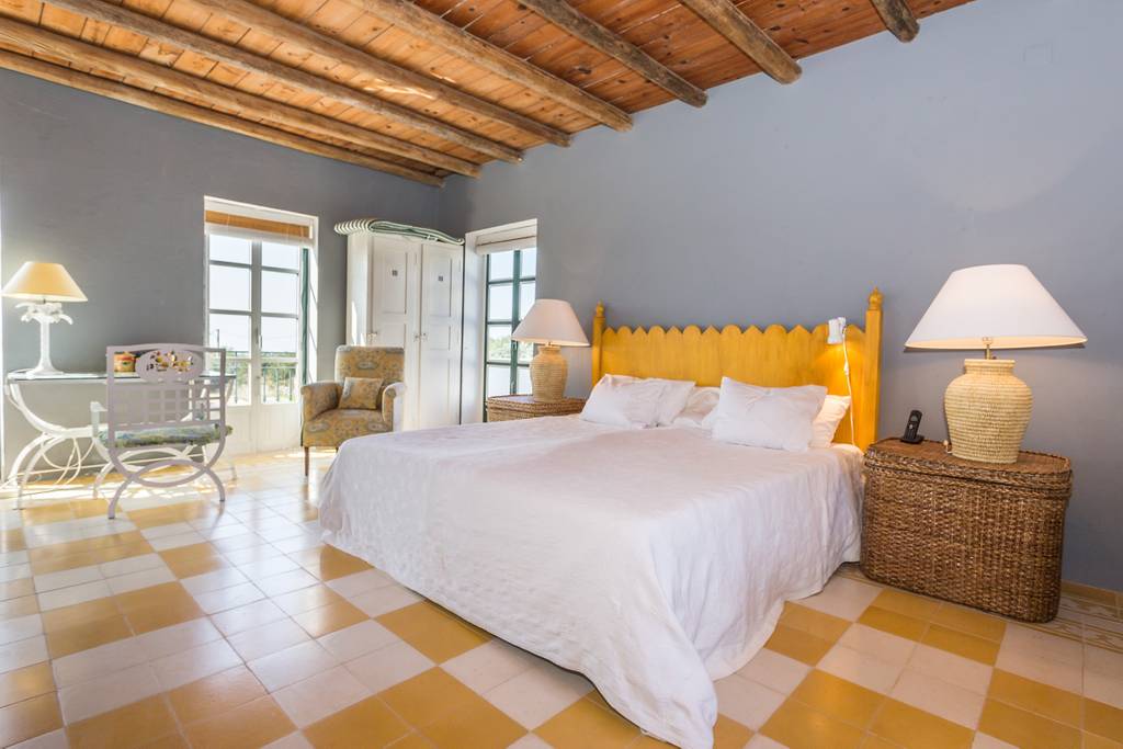 Quinta Boliqueime l A charming farmhouse, a true authentic experience with comfort