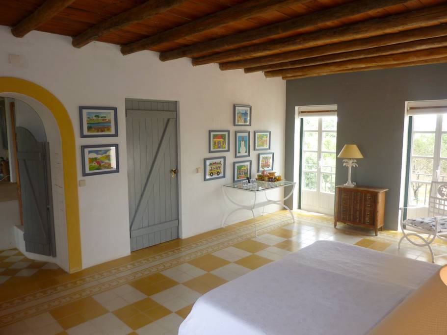 Quinta Boliqueime l A charming farmhouse, a true authentic experience with comfort